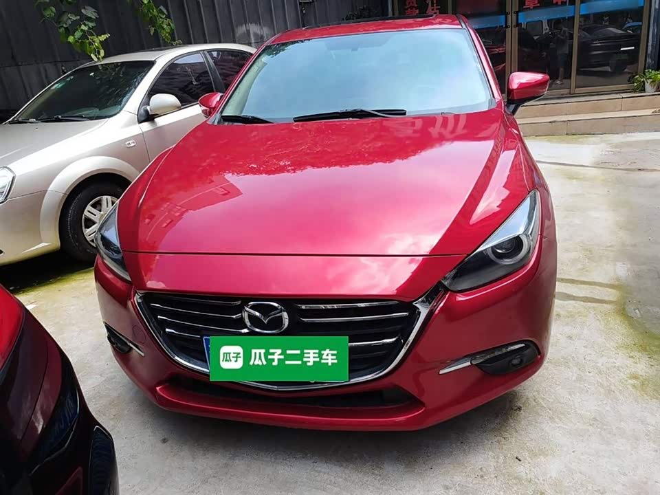 Mazda 3 Angkesaila
