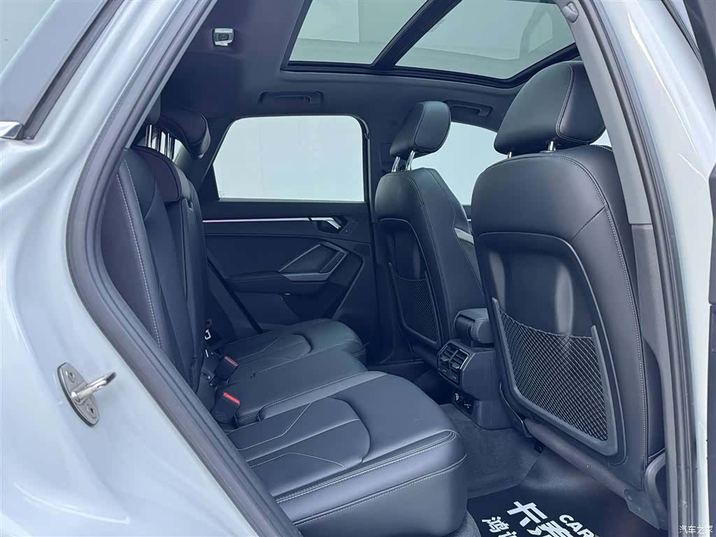 Audi Q3, 2023 23