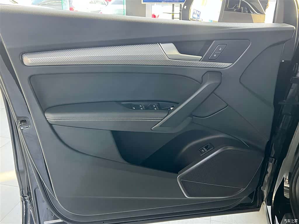 Audi Q5L, 2020 21