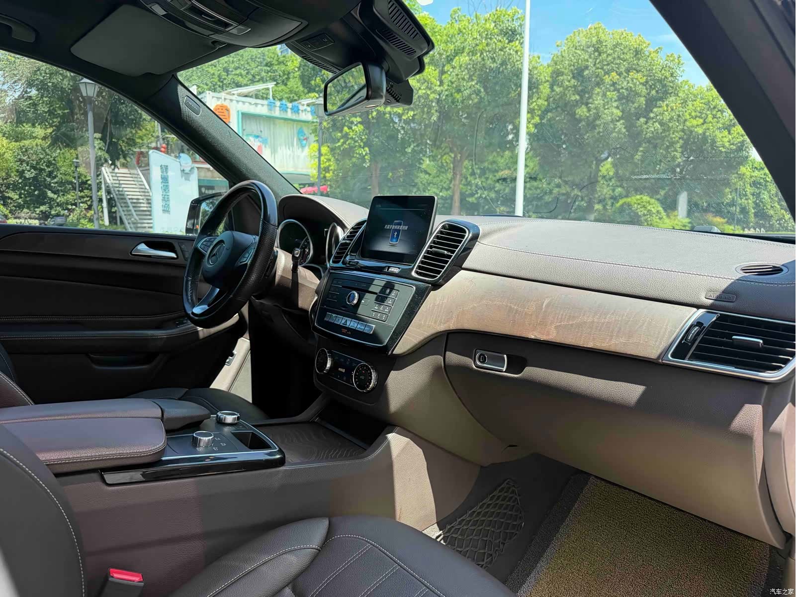 Mercedes-Benz GLE, 2018 12