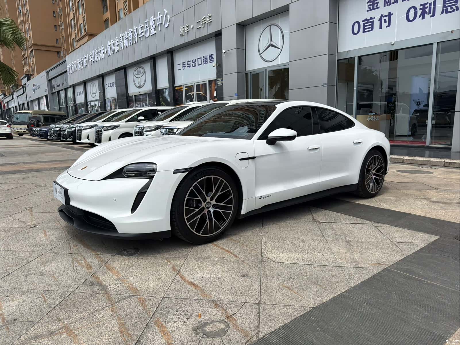 Porsche Taycan