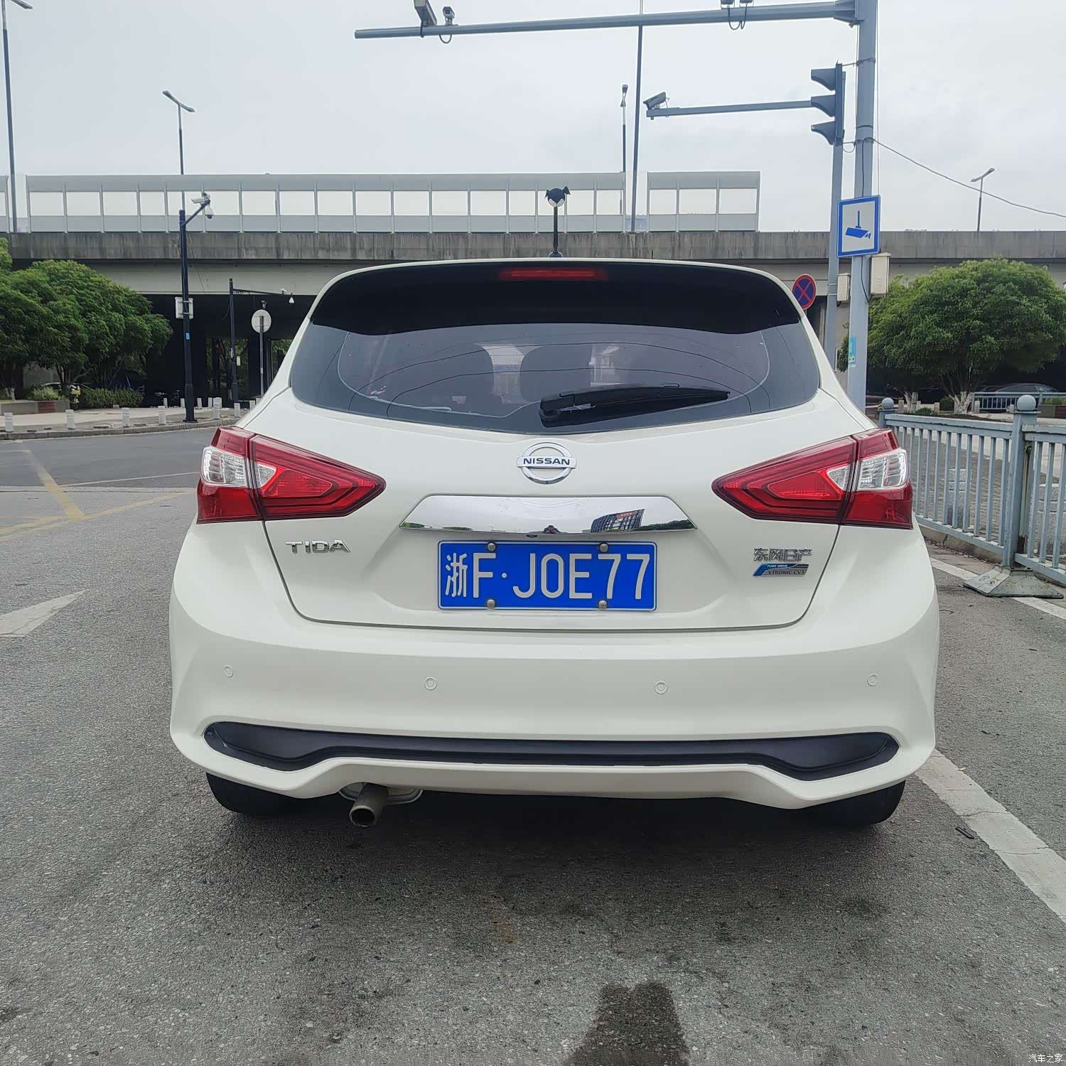 Nissan Tiida, 2017 все фото