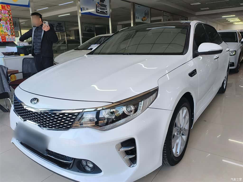 Kia K5, 2017 2