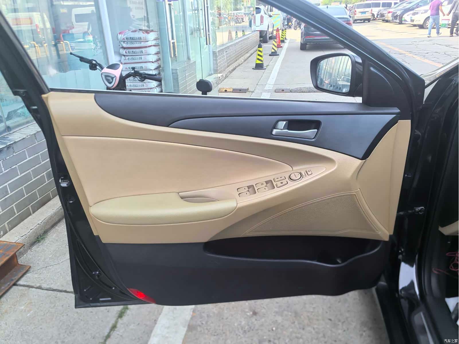 Hyundai Sonata, 2012 все фото