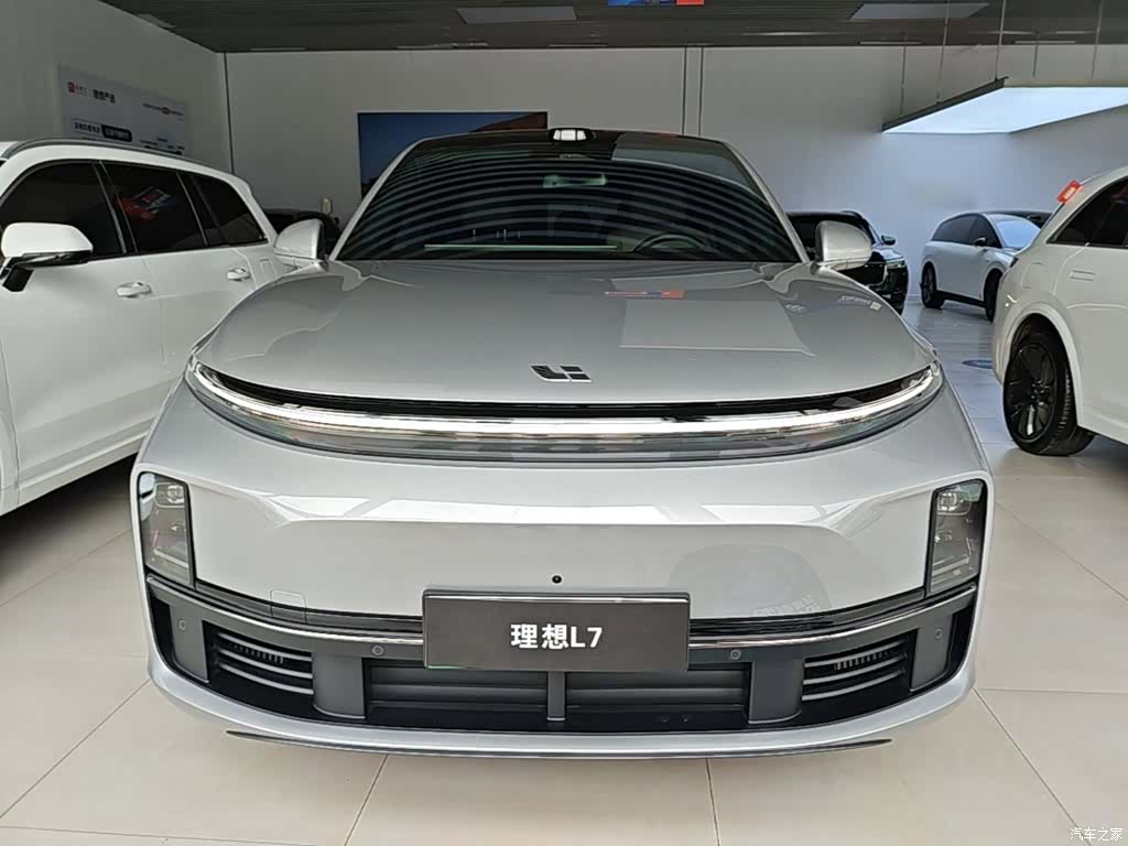 Li Auto L7, 2025 3