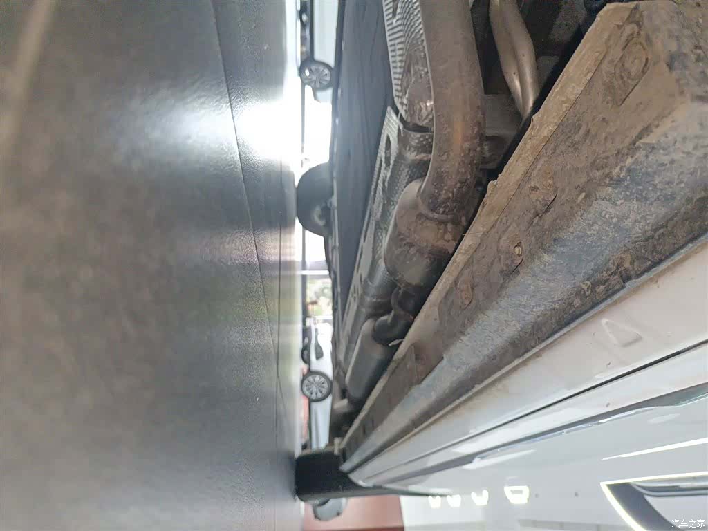 Roewe iMAX8, 2025 22
