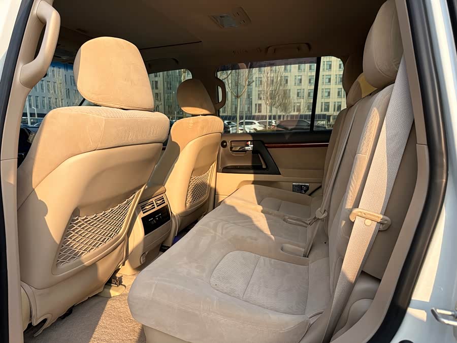 Toyota Land Cruiser 2016, фото 7
