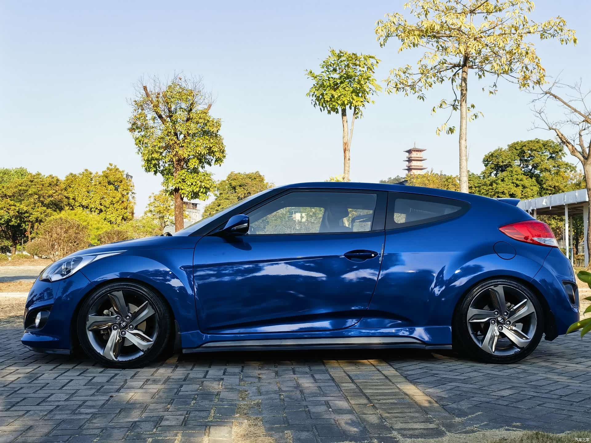 Hyundai Veloster, 2015 4