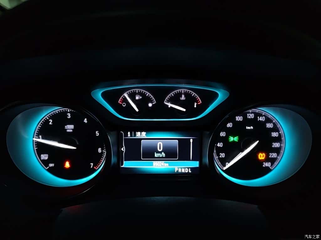 Buick Envision Plus, 2016 12