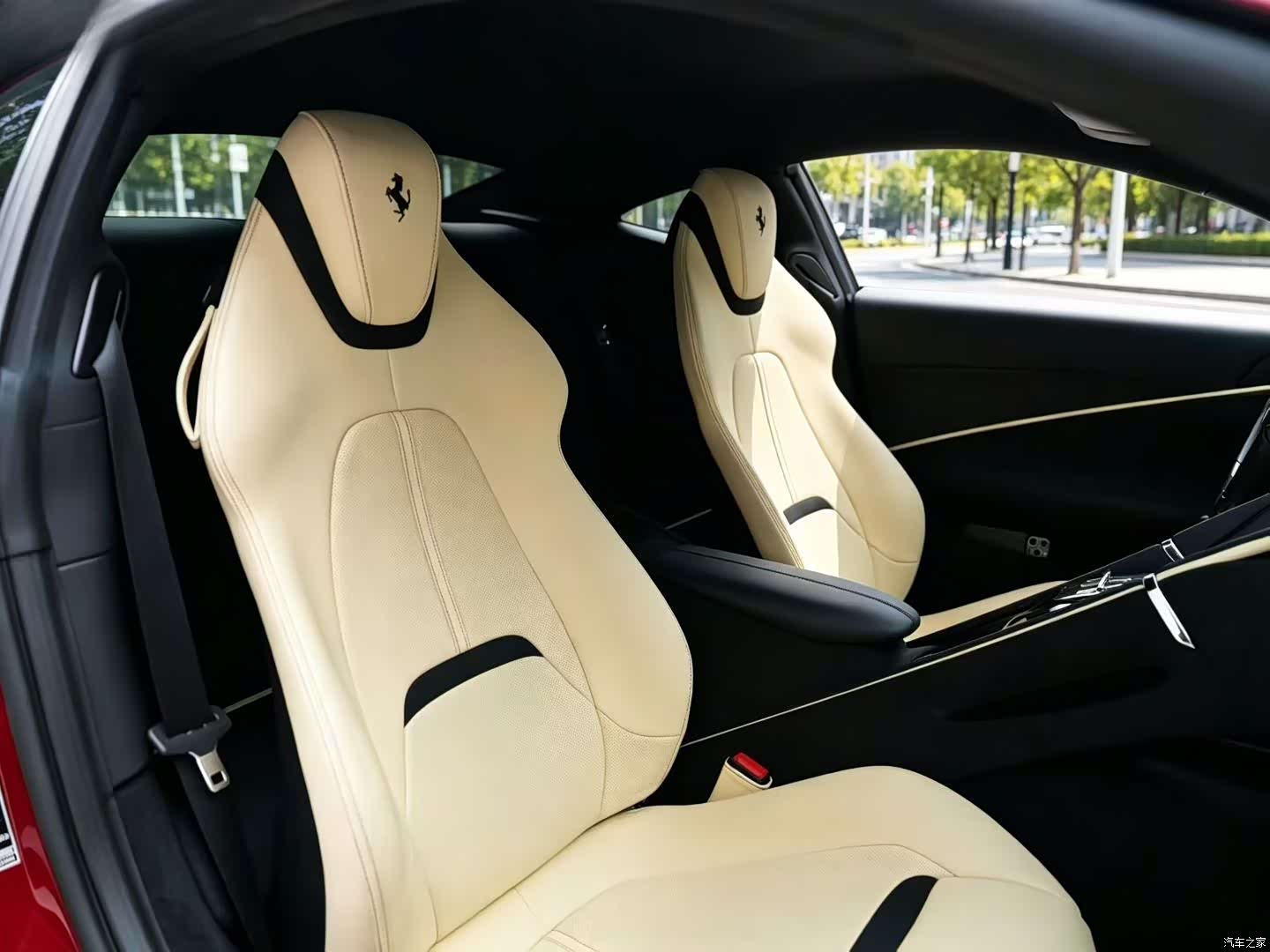 Ferrari Roma, 2024 6