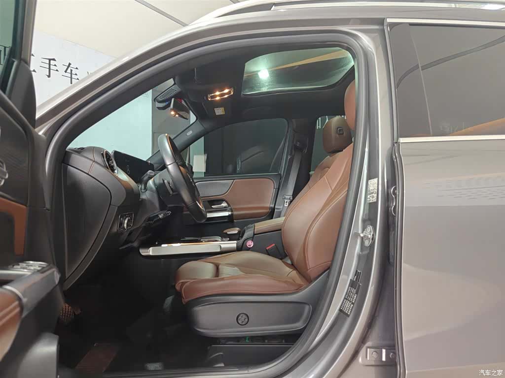 Mercedes-Benz GLB, 2020 8