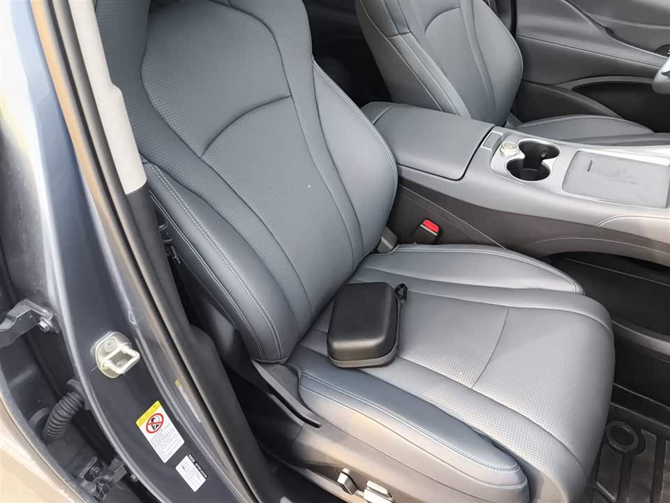 BYD Sea Lion 07 DM-i