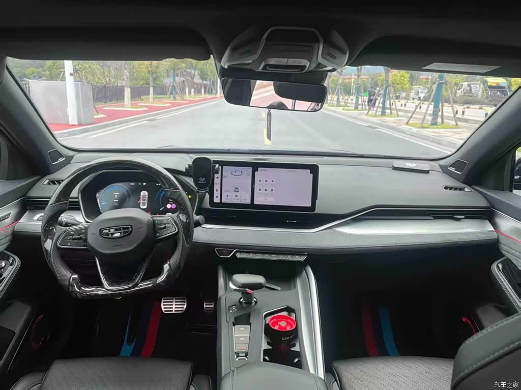 Geely Preface, 2022 4