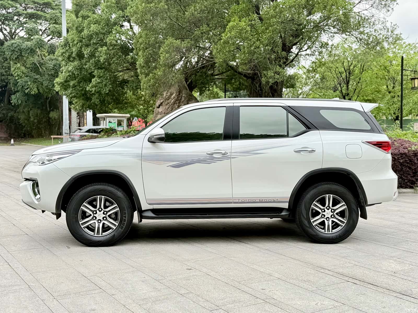 Toyota Fortuner, 2018 4