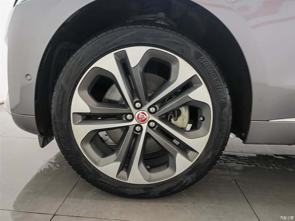 Jaguar F-PACE, 2021 17