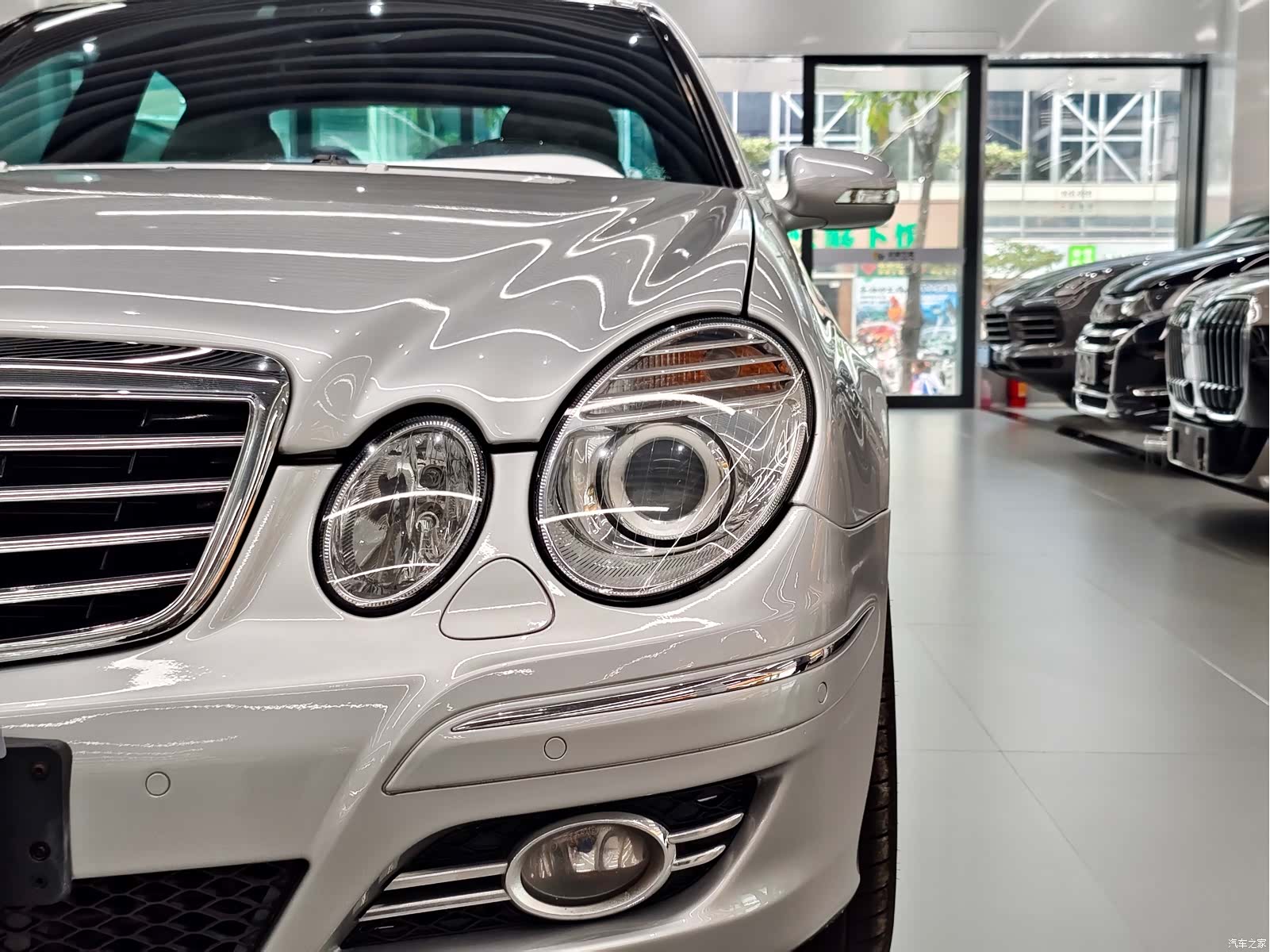 Mercedes-Benz E-Class, 2009 все фото