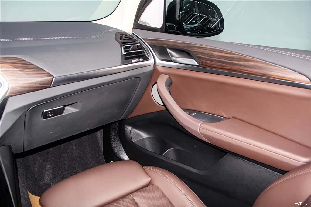 BMW X3, 2023 25