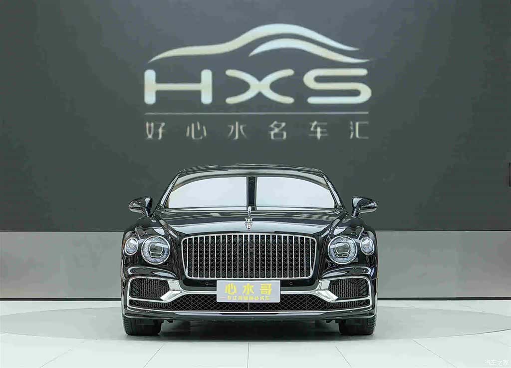 Bentley Flying Spur, 2024 2
