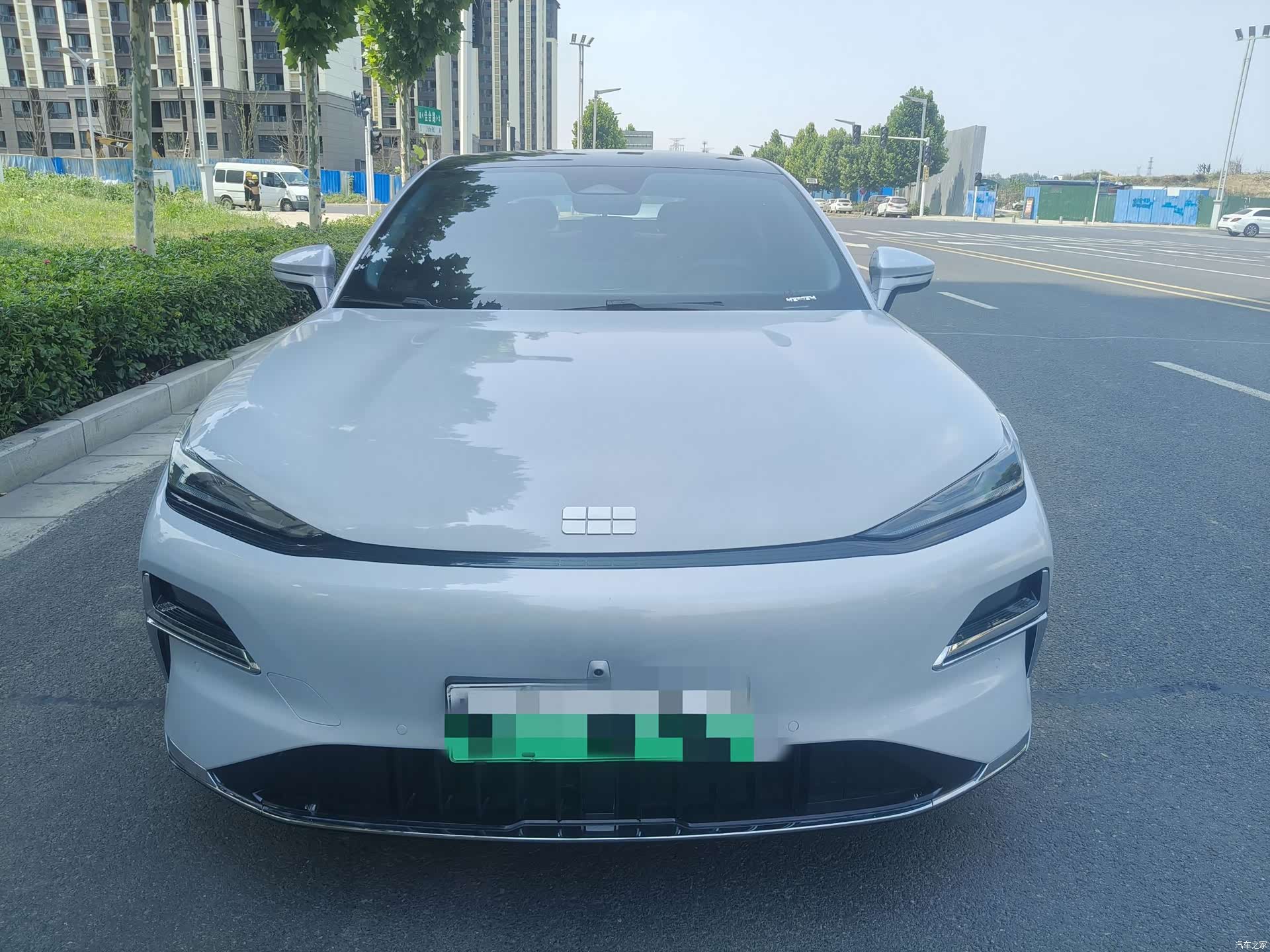 Geely 8, 2025 2