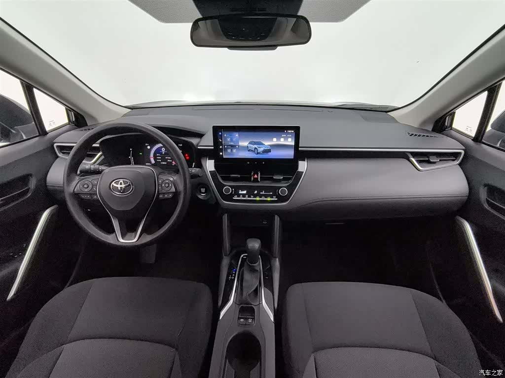 Toyota Frontlander, 2024 все фото