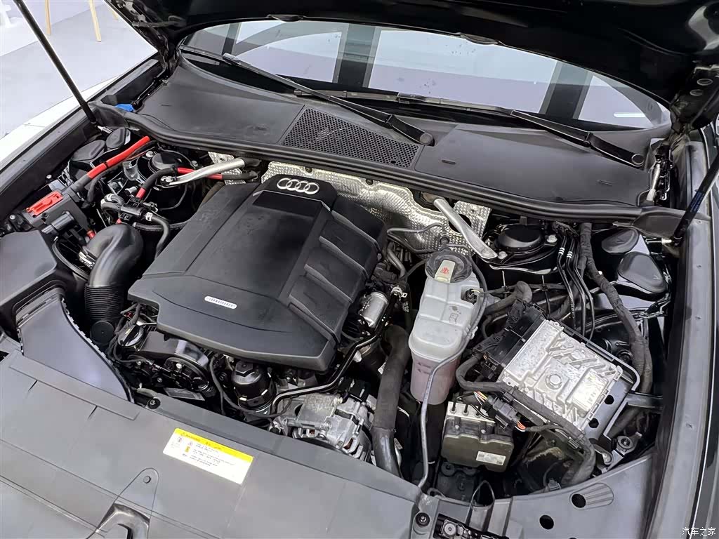 Audi A6L, 2019 12