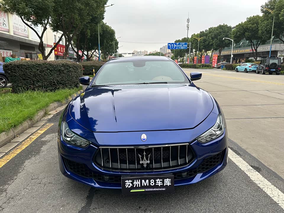 Maserati Ghibli
