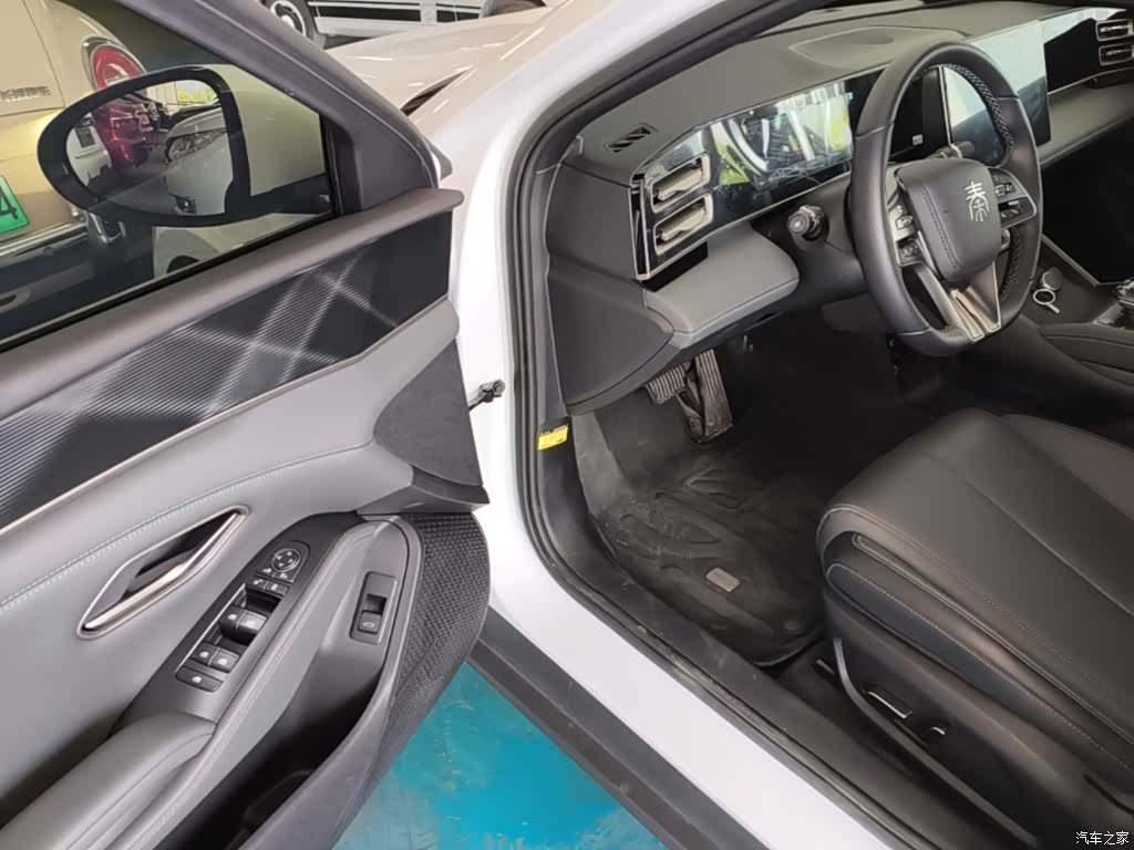 BYD Qin, 2025 12