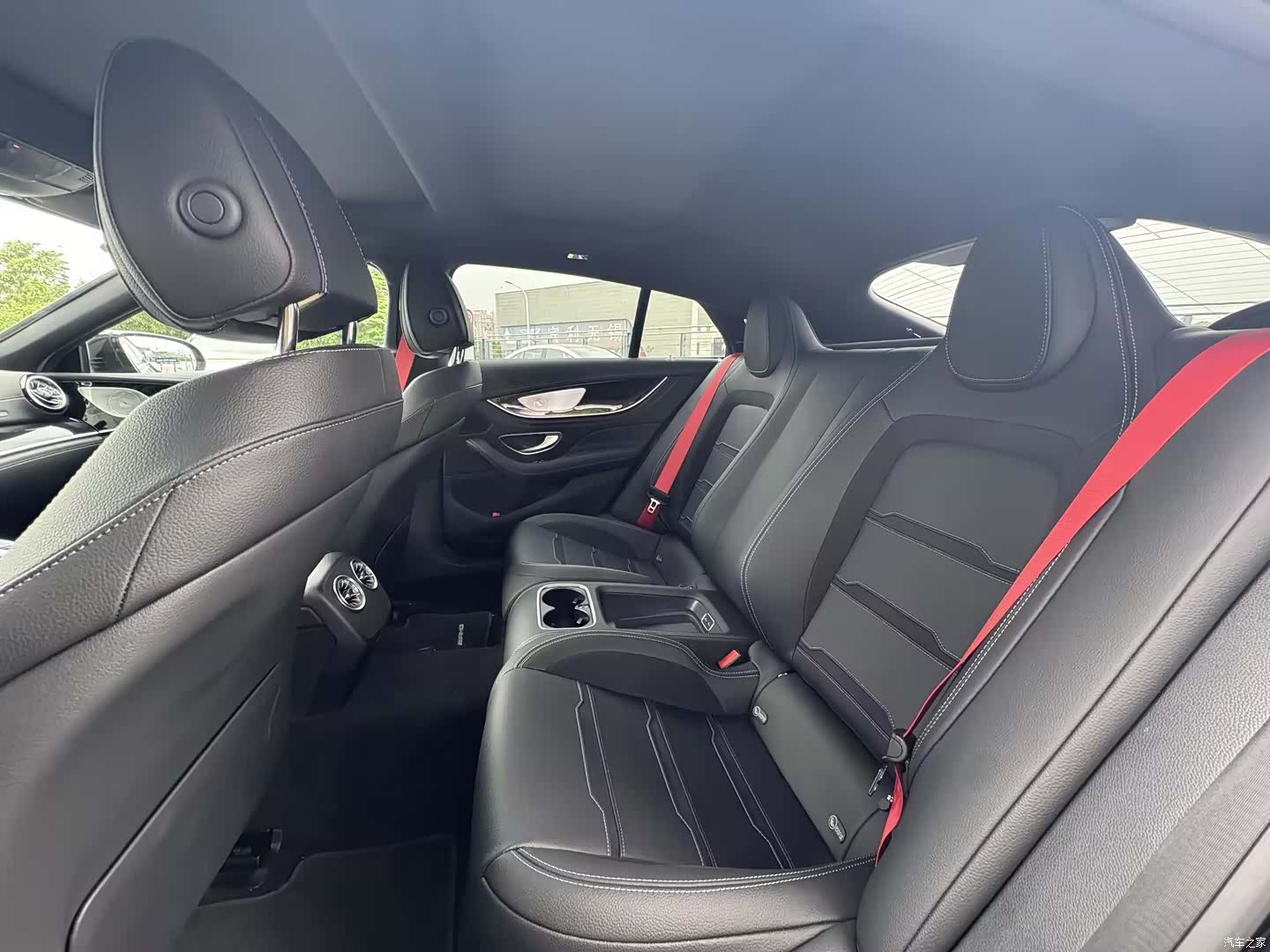 MG AMG, 2025 10