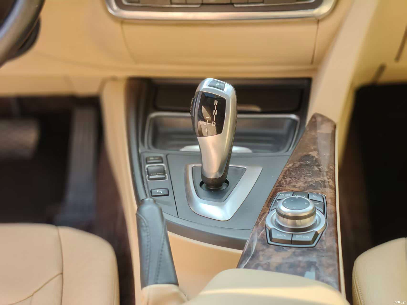 BMW 3 Series, 2013 11