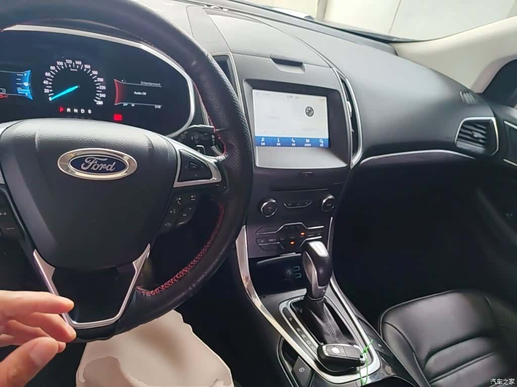 Ford Edge, 2018 10