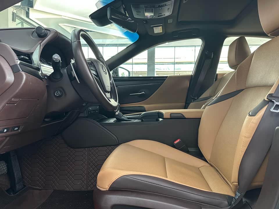 Lexus ES Lexus ES