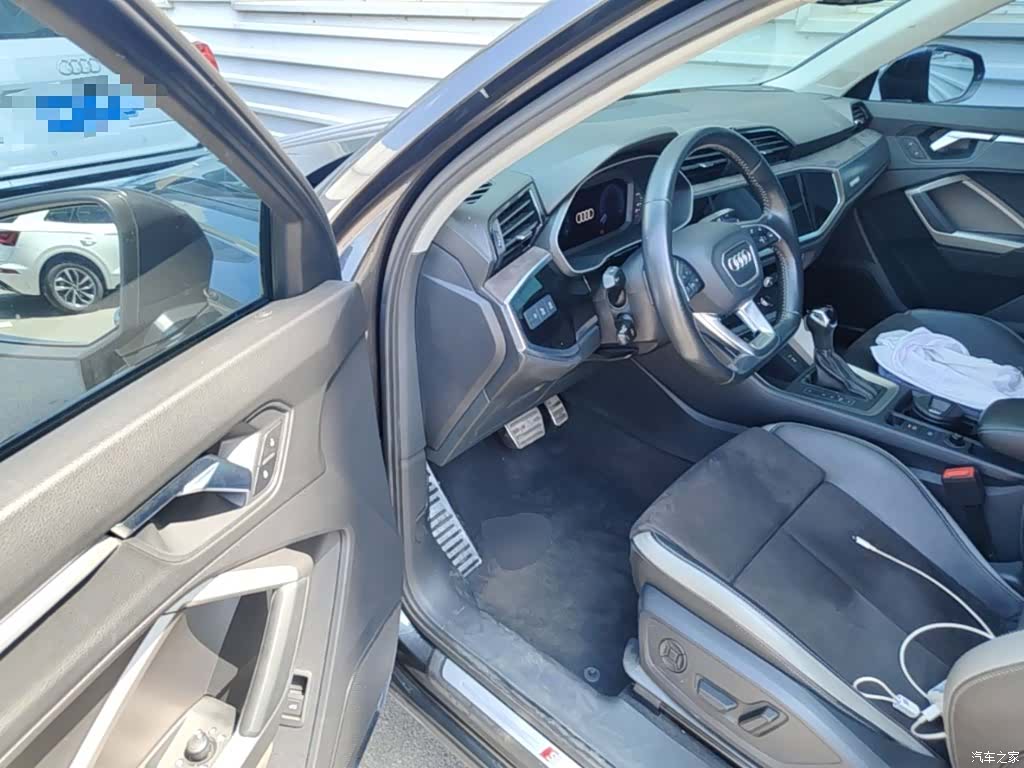 Audi Q3, 2019 23