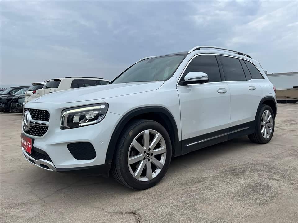 Mercedes-Benz GLB