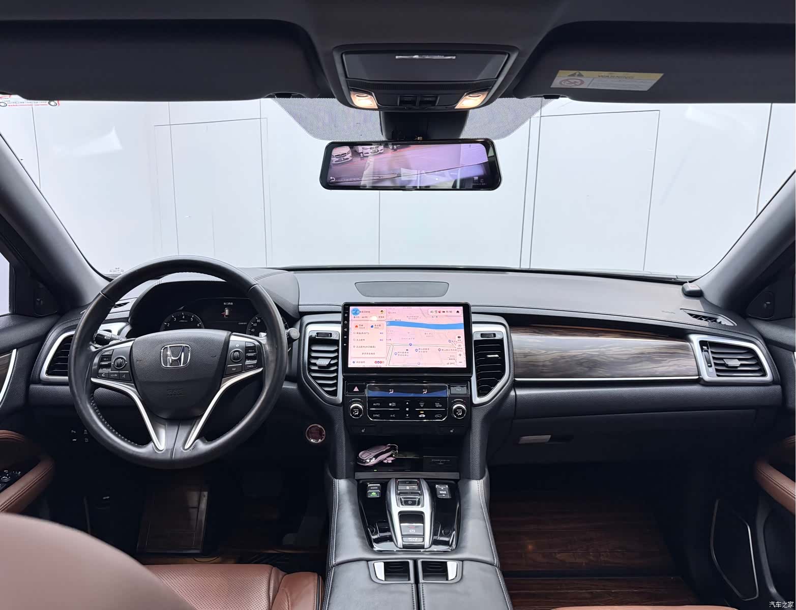 Honda UR-V, 2017 18