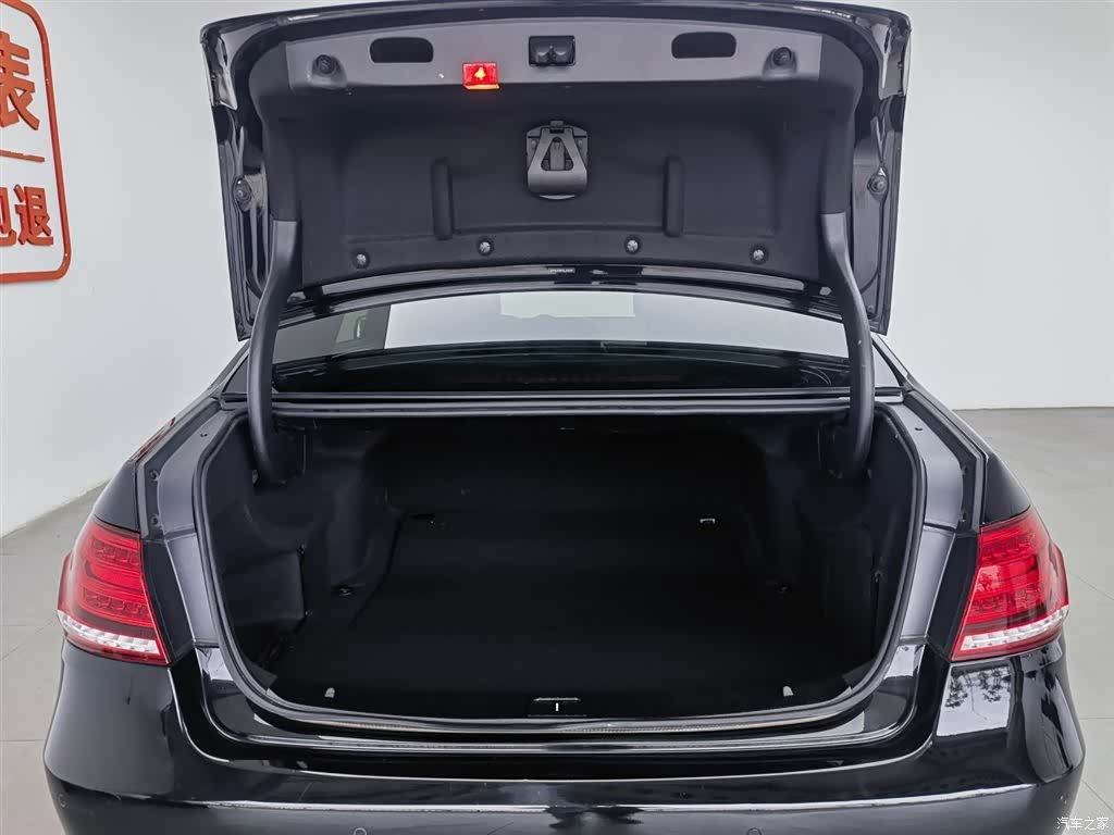 Mercedes-Benz E-Class, 2015 16