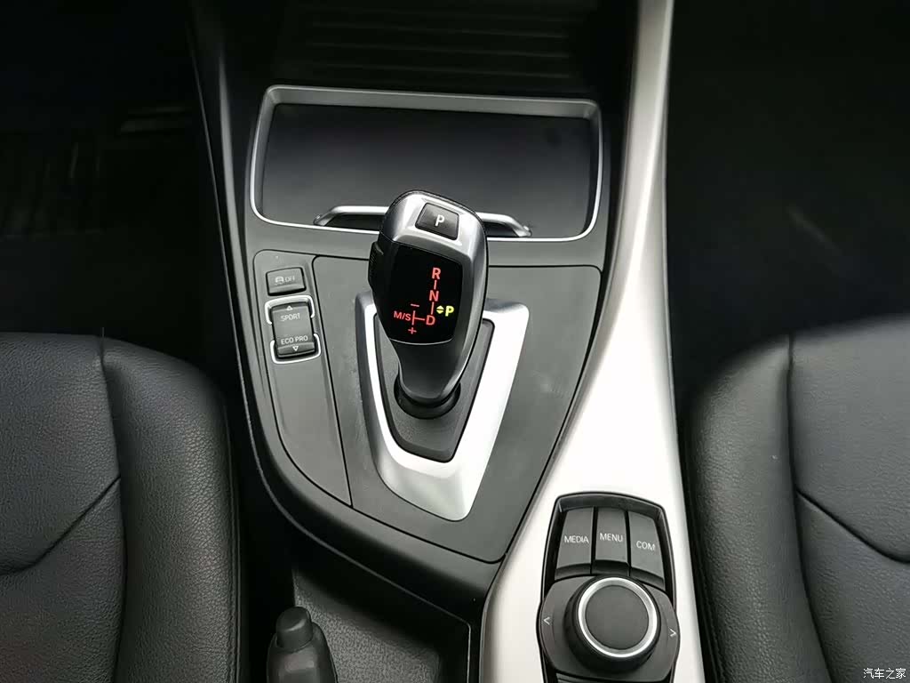 BMW 1 Series, 2019 13