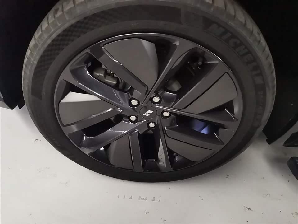 Li Auto Ideal L9 Li Auto Ideal L9