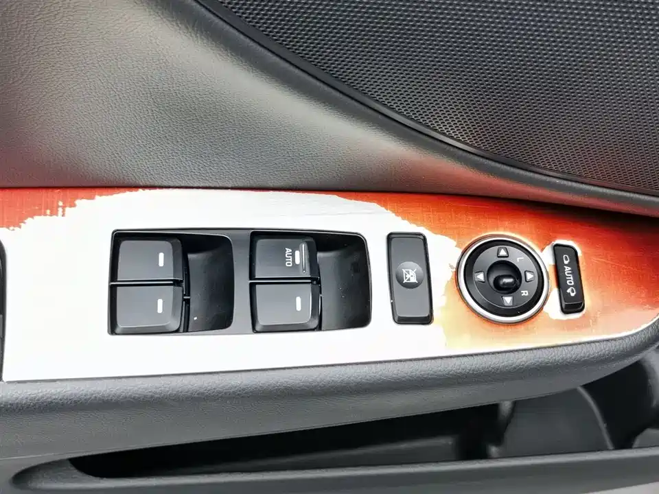 Hyundai Name picture