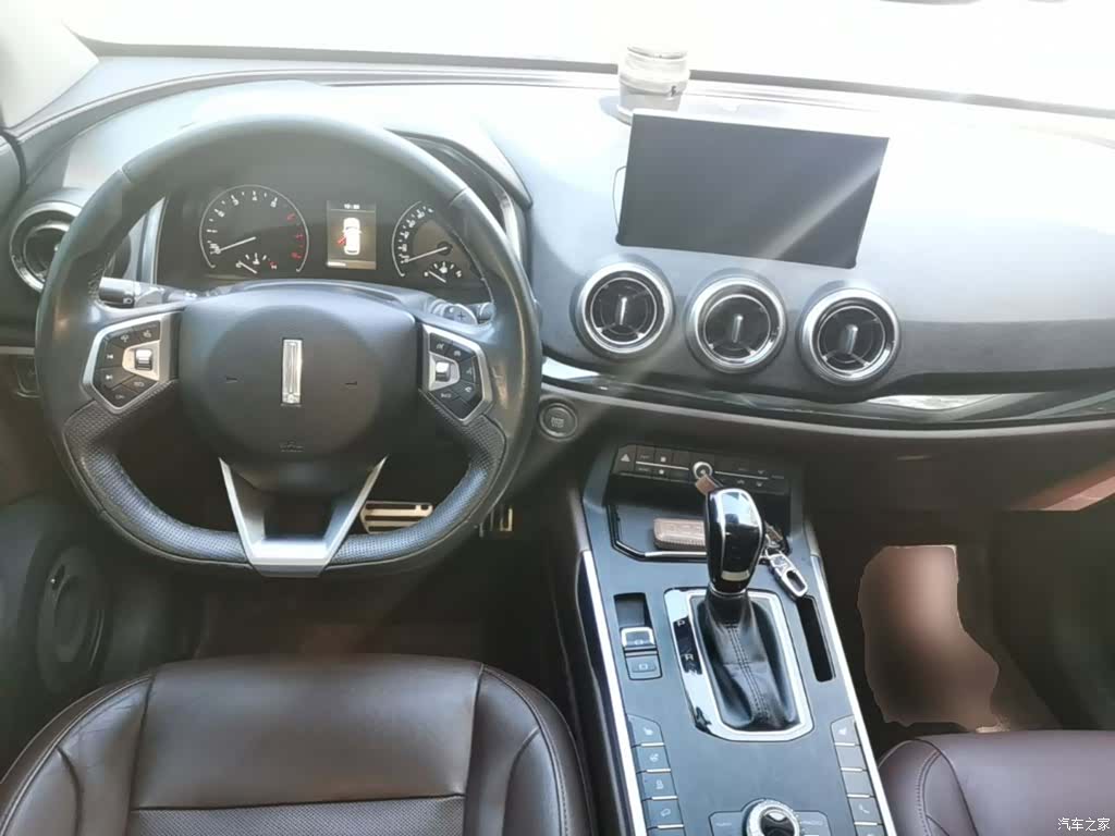 WEY VV5, 2017 10