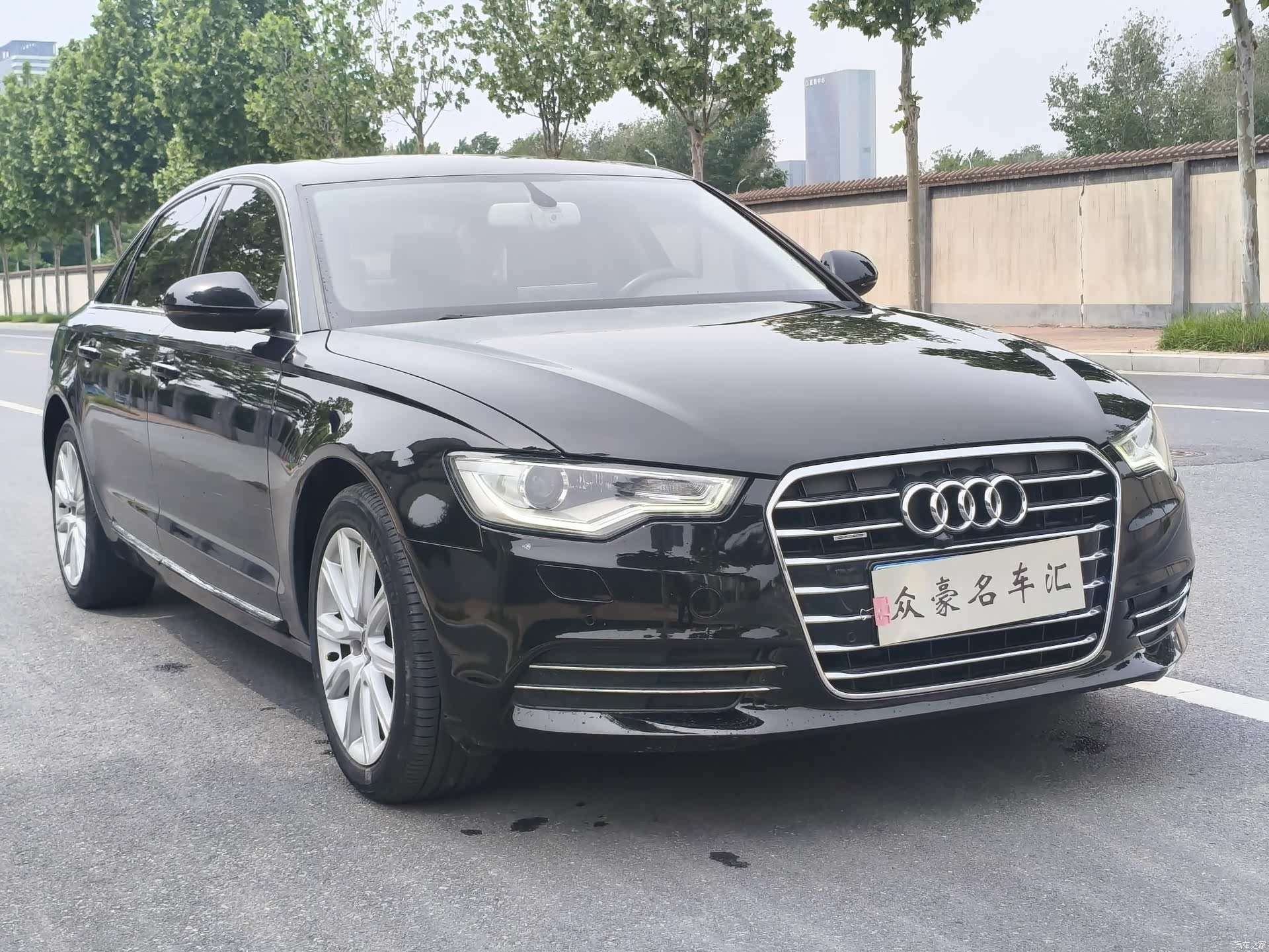 Audi A6L, 2015 3