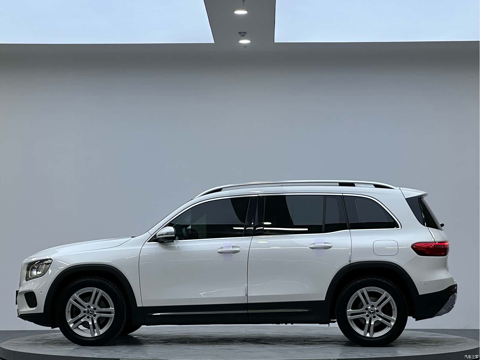 Mercedes-Benz GLB, 2020 все фото