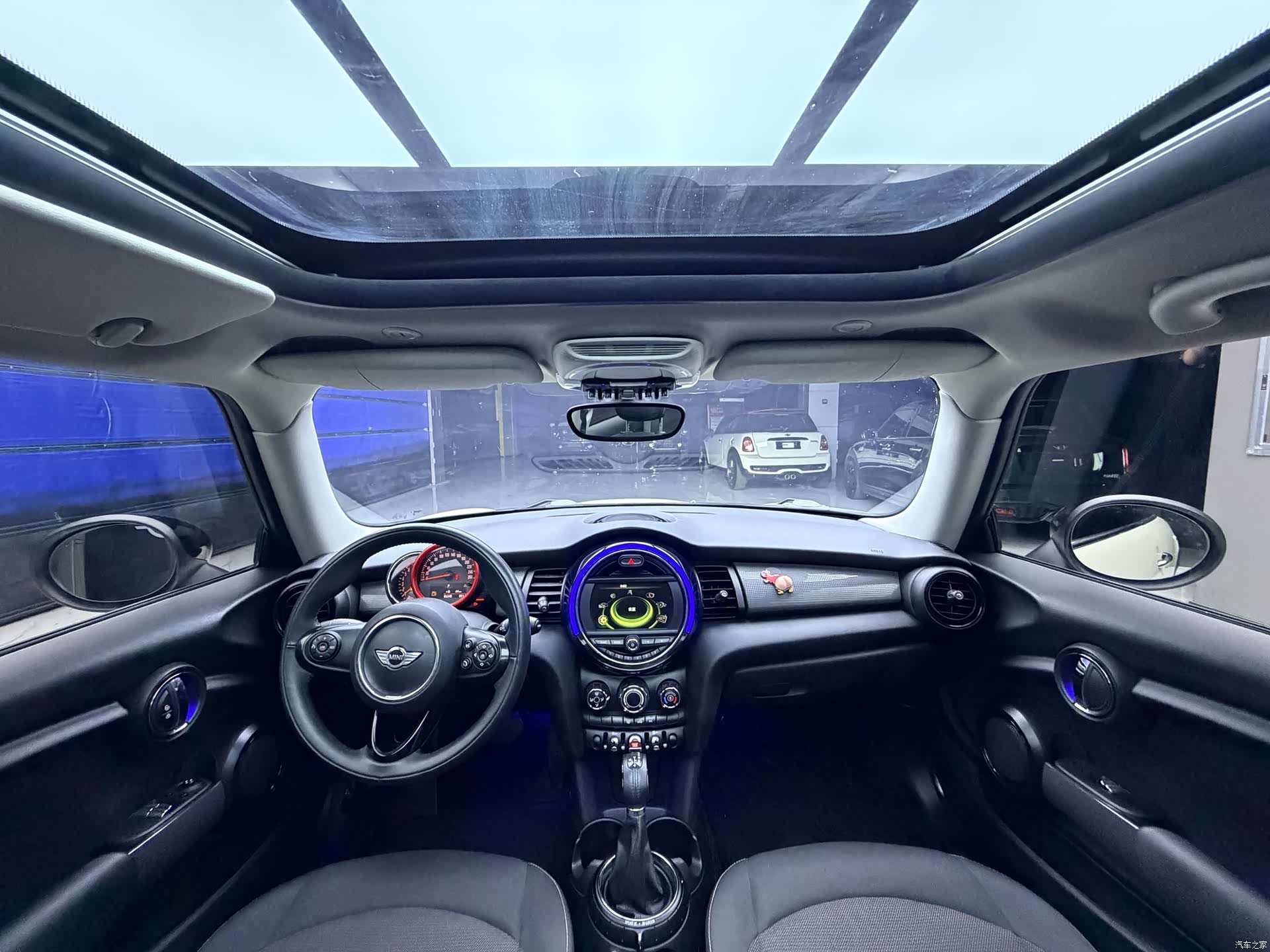 Mini Cooper, 2015 12