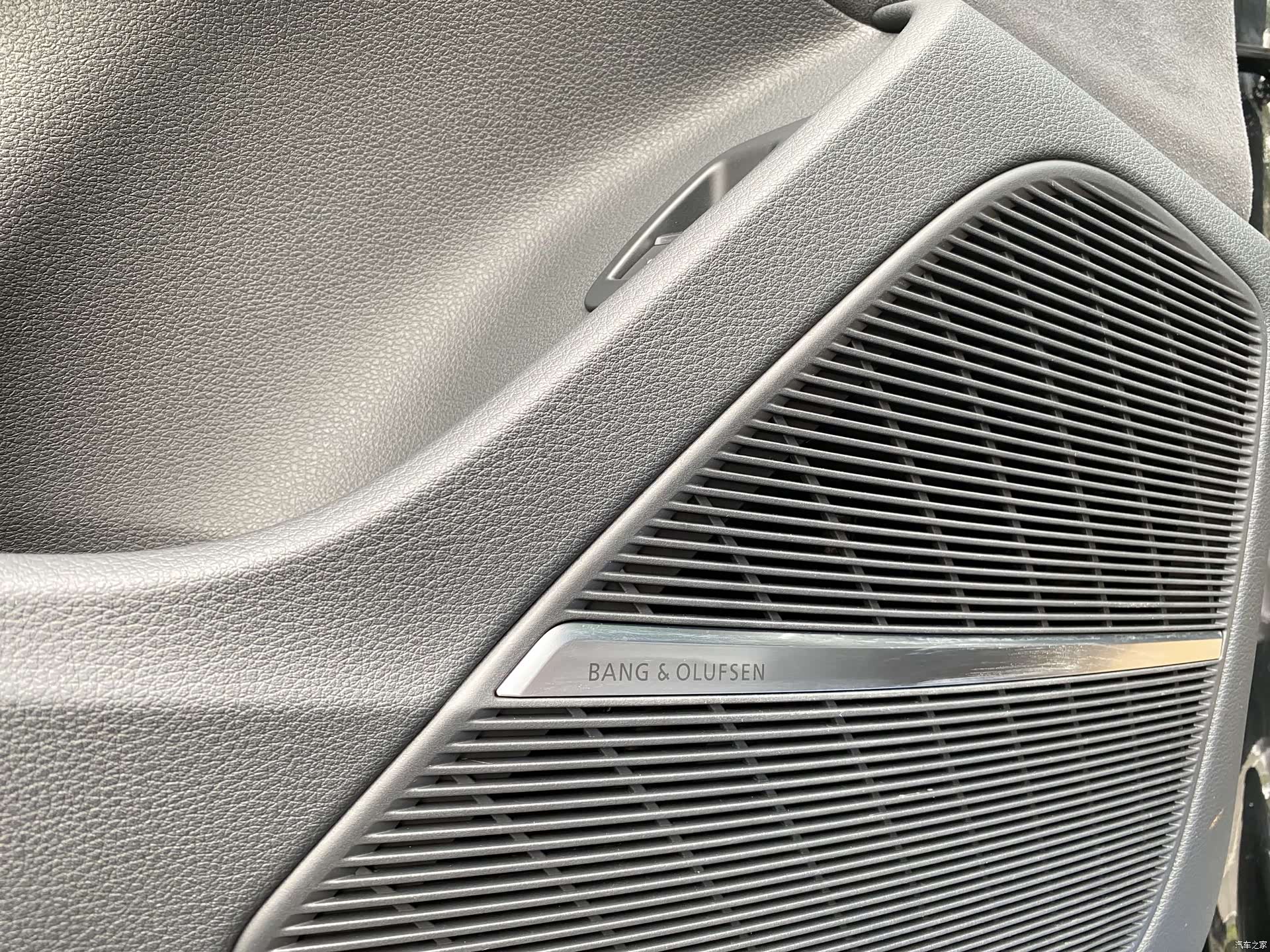 Audi Q7, 2025 12