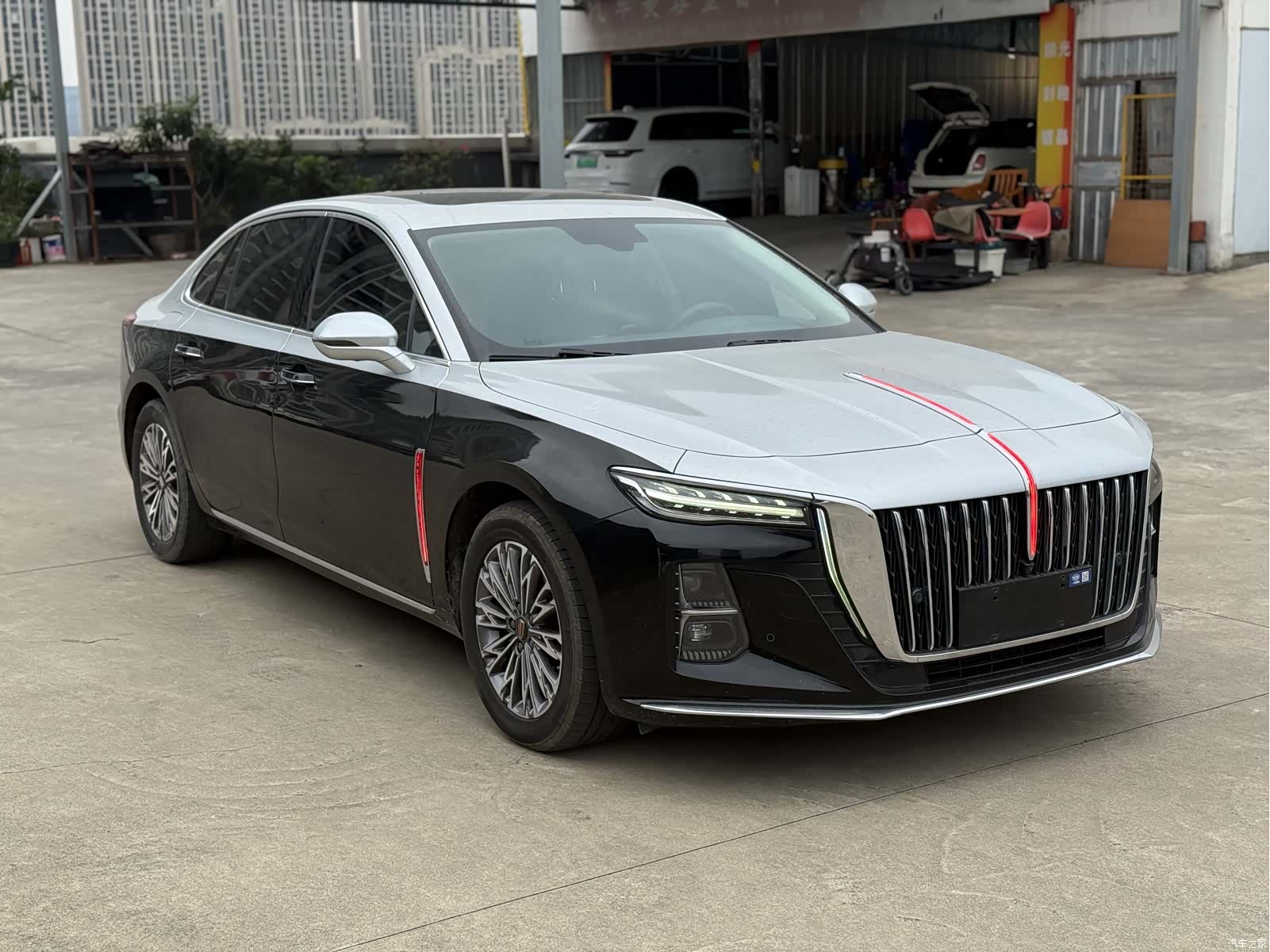 Hongqi H5, 2022 3