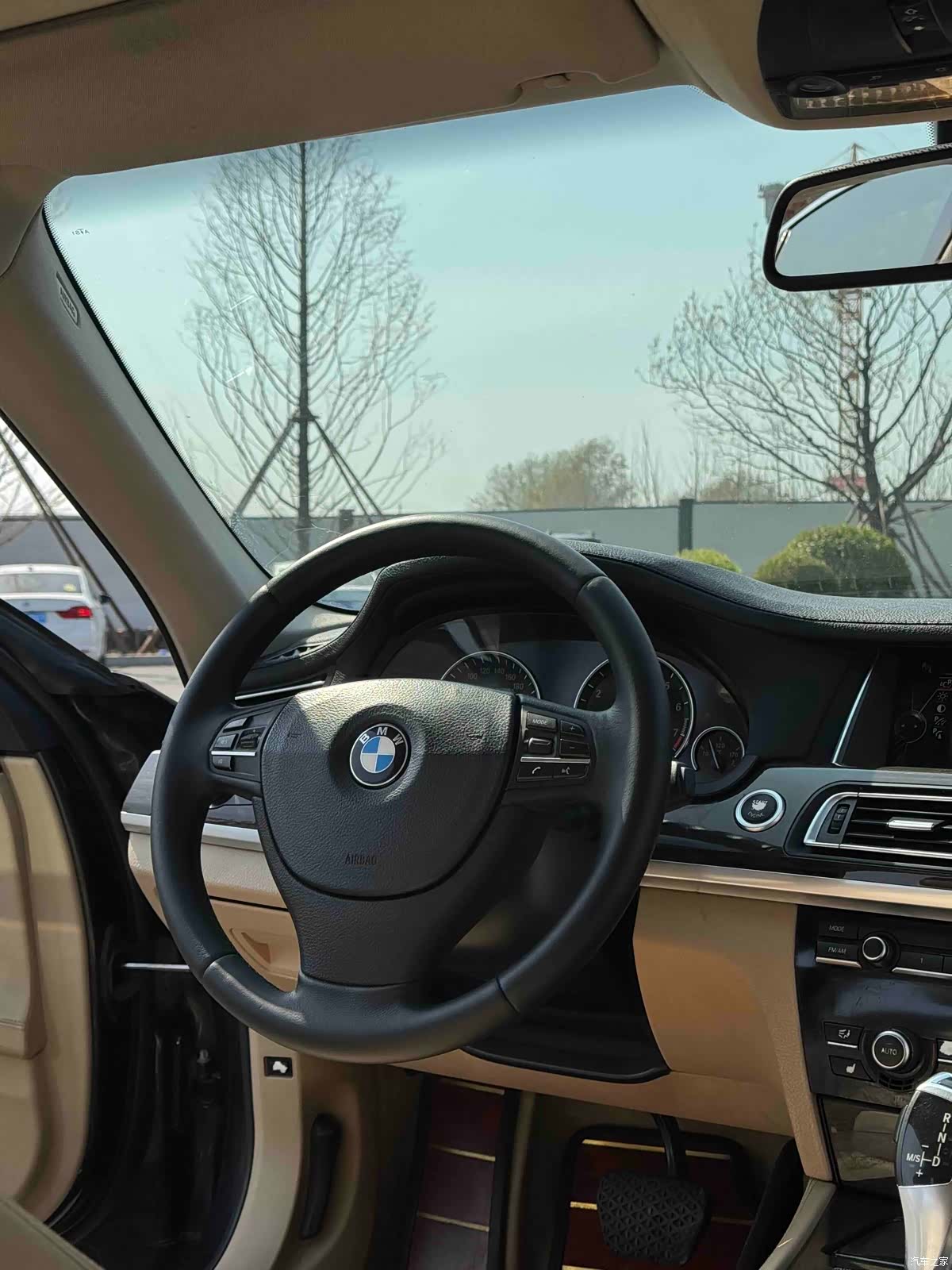 BMW 7 Series, 2011 8