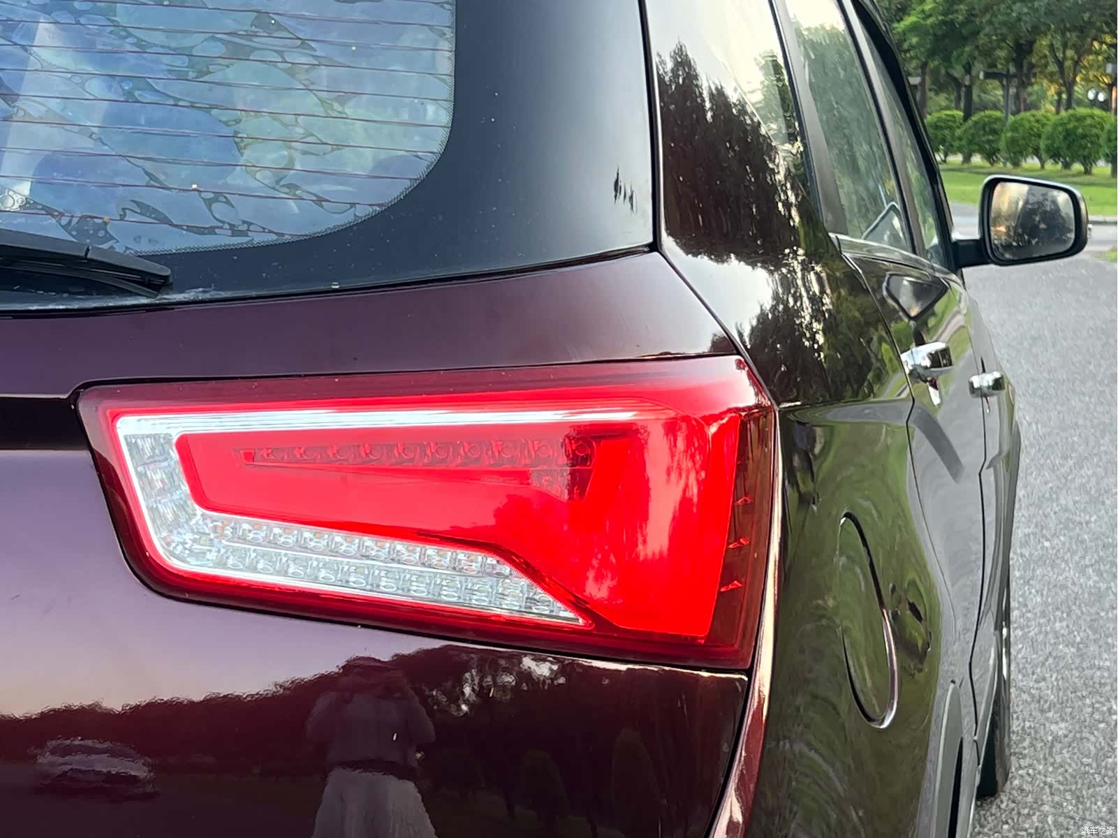 Wuling 560, 2016 9