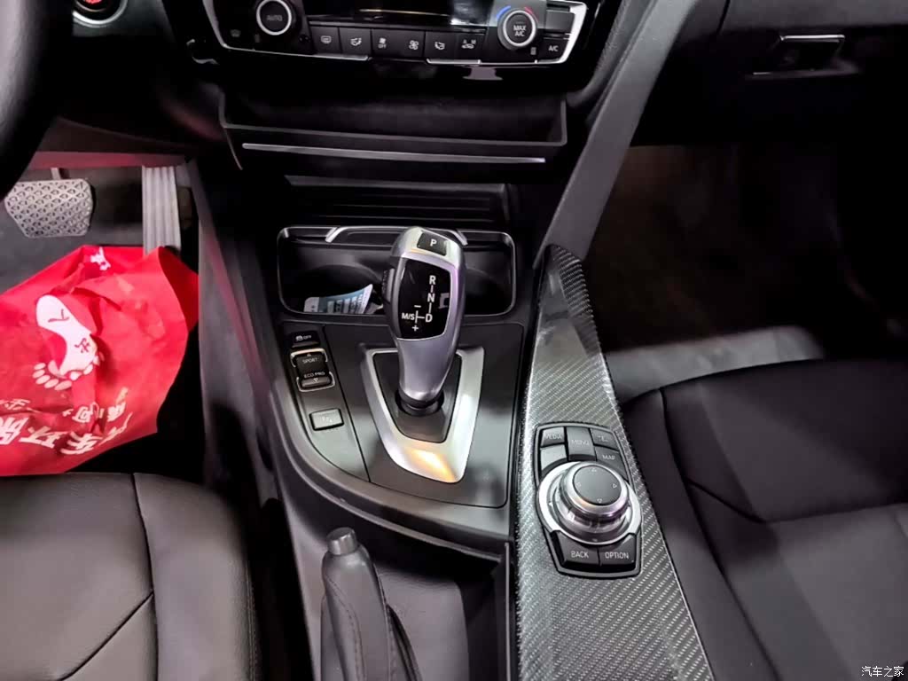 BMW 3 Series, 2016 14