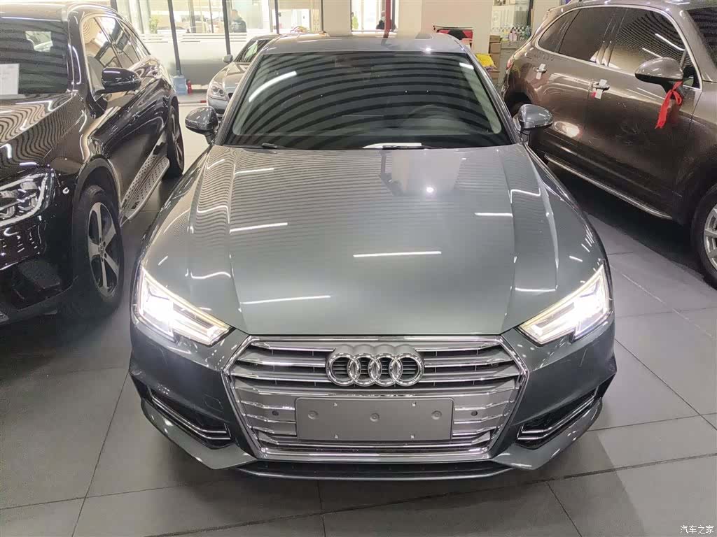Audi A4L, 2018 3