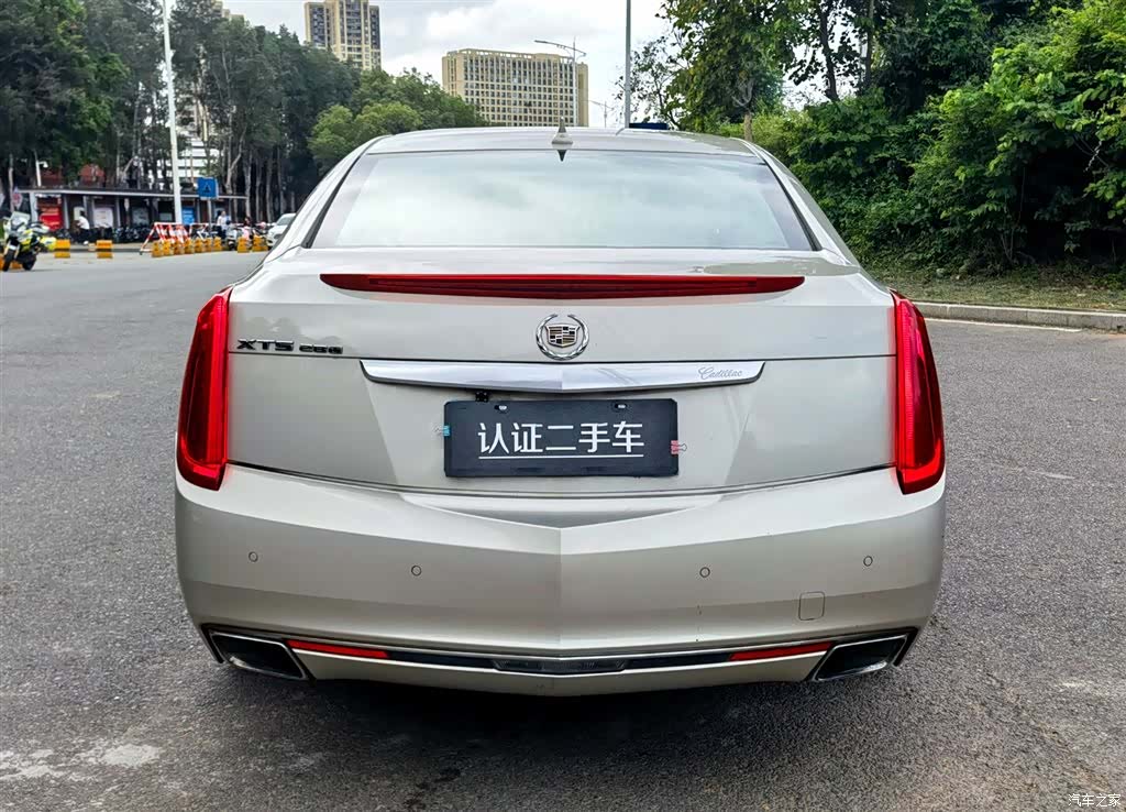 Cadillac XTS, 2014 6