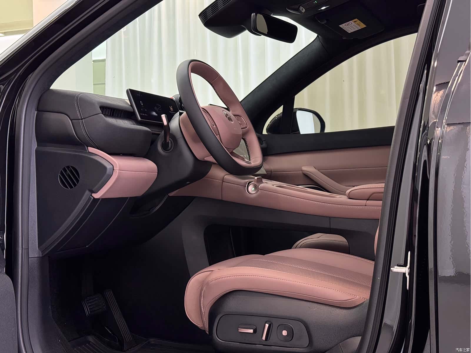 NIO EC6, 2024 все фото